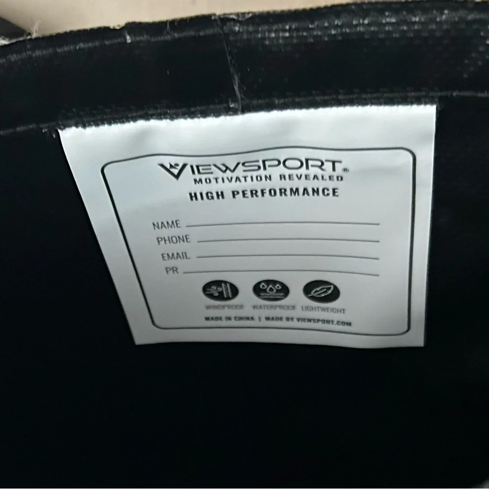 Iron Man Black and Red Crossbody Messenger Bag Clean and like new!